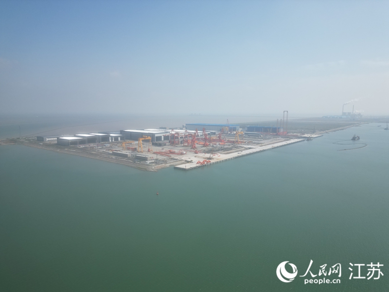 南通启东吕四港港池一角。人民网记者王继亮摄