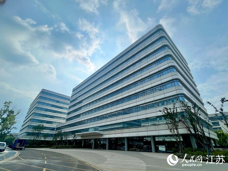 南京鼓楼医院临床医学研究院。人民网 王雪彤摄