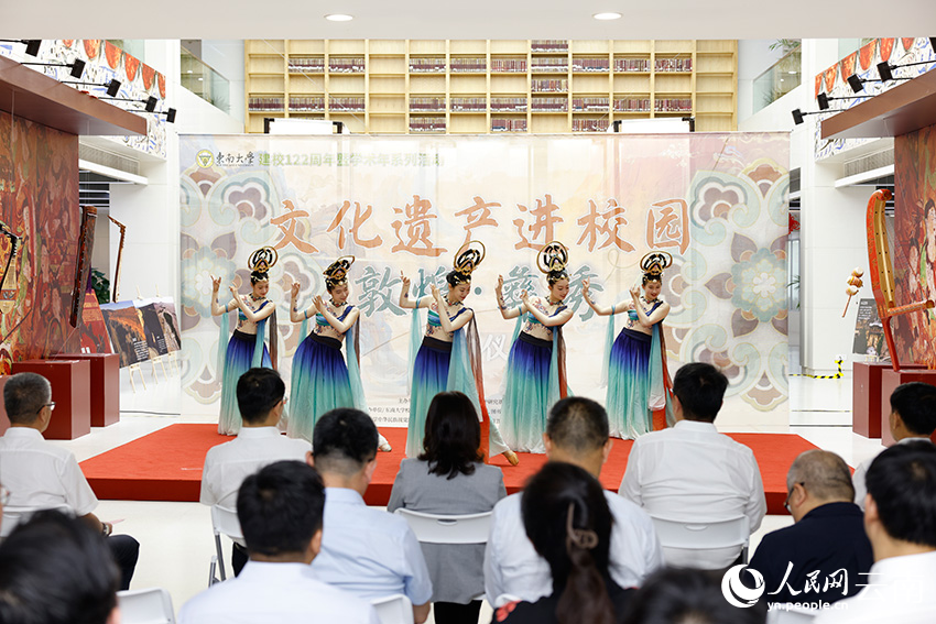 活动现场。杭添摄