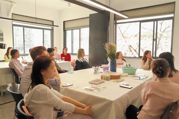 春风有信 当AI遇上东南大学樱花教室_fororder_东大01